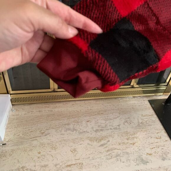 Unisex Buffalo plaid huggle one size fits most plush blanket hoodie - Picture 7 of 15